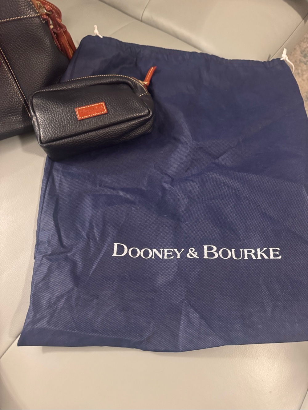 Dooney & Bourke black Pebbled Leather Aubrey Top Handle Purse with pouch - Picture 4 of 11